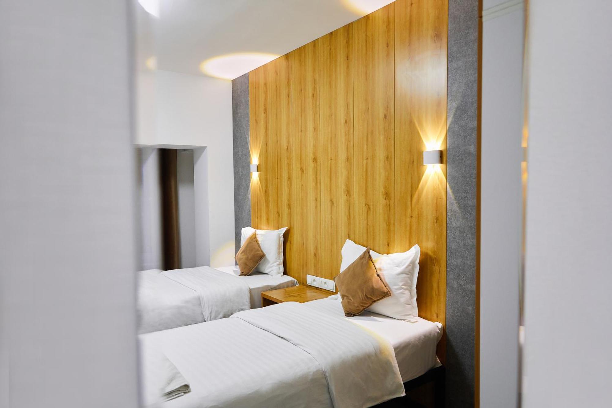 Art Plaza Hotel Tashkent Luaran gambar