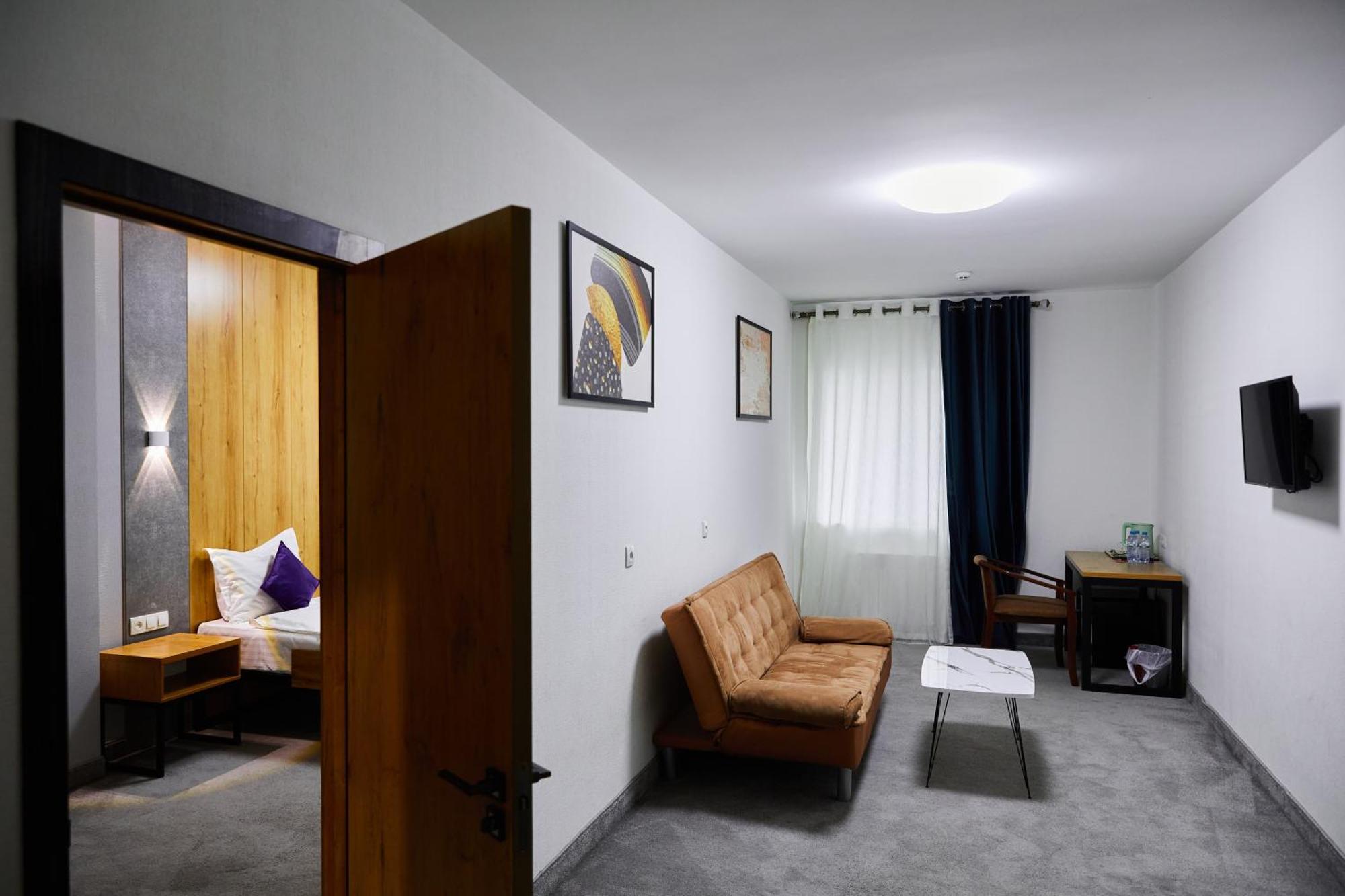 Art Plaza Hotel Tashkent Luaran gambar