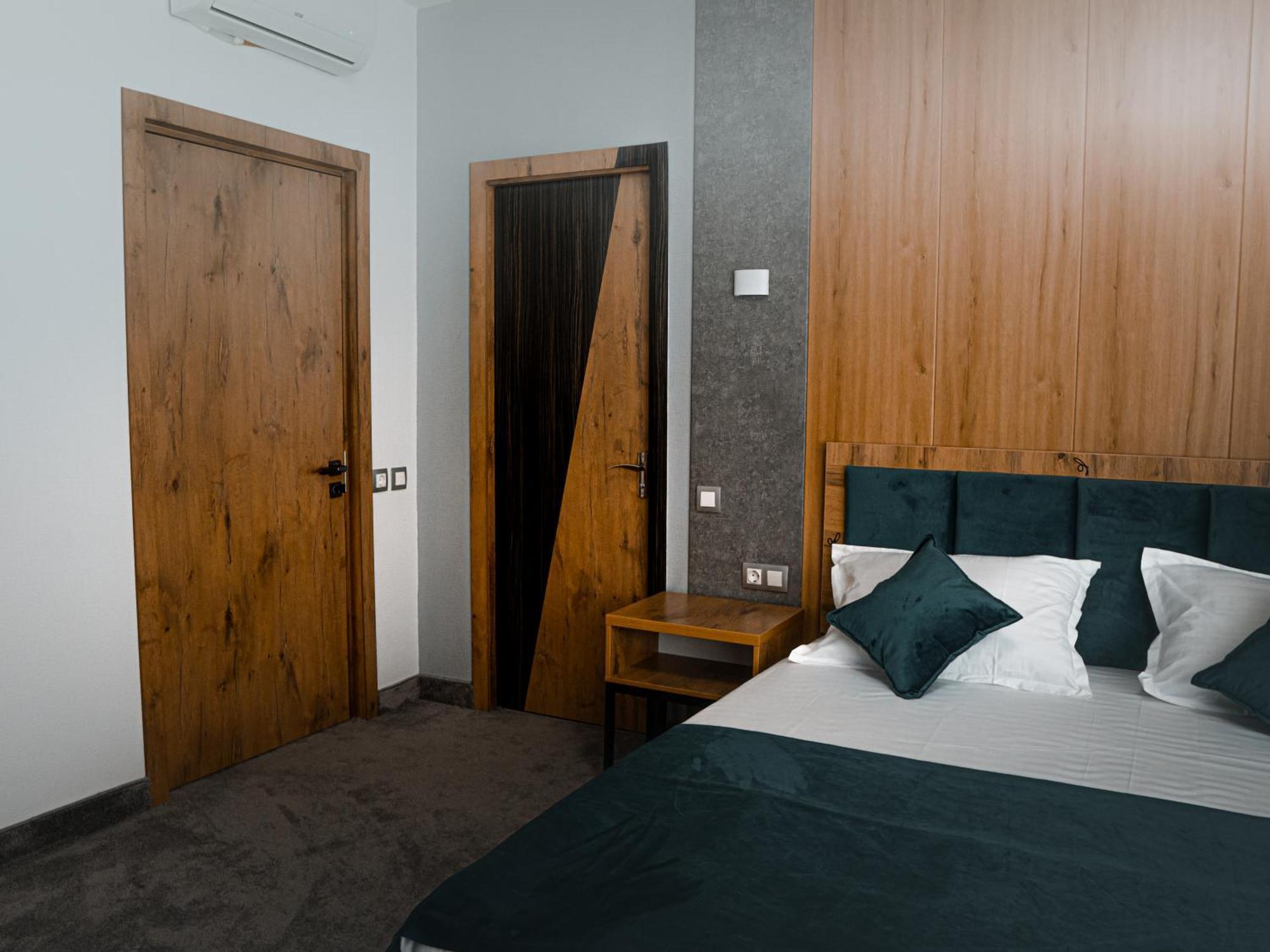 Art Plaza Hotel Tashkent Luaran gambar