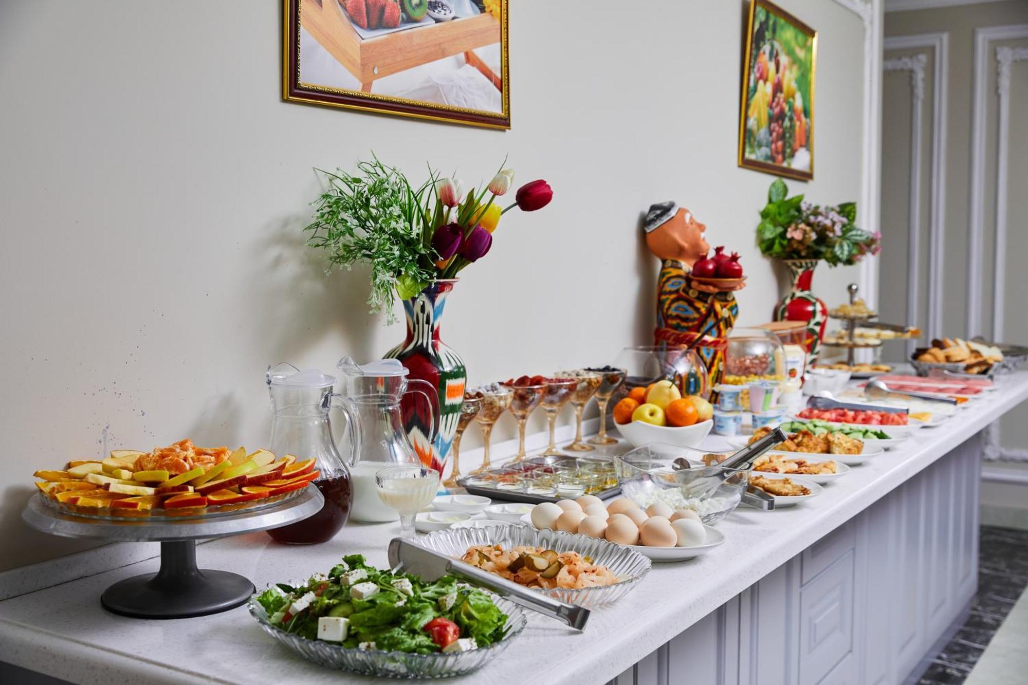 Art Plaza Hotel Tashkent Luaran gambar