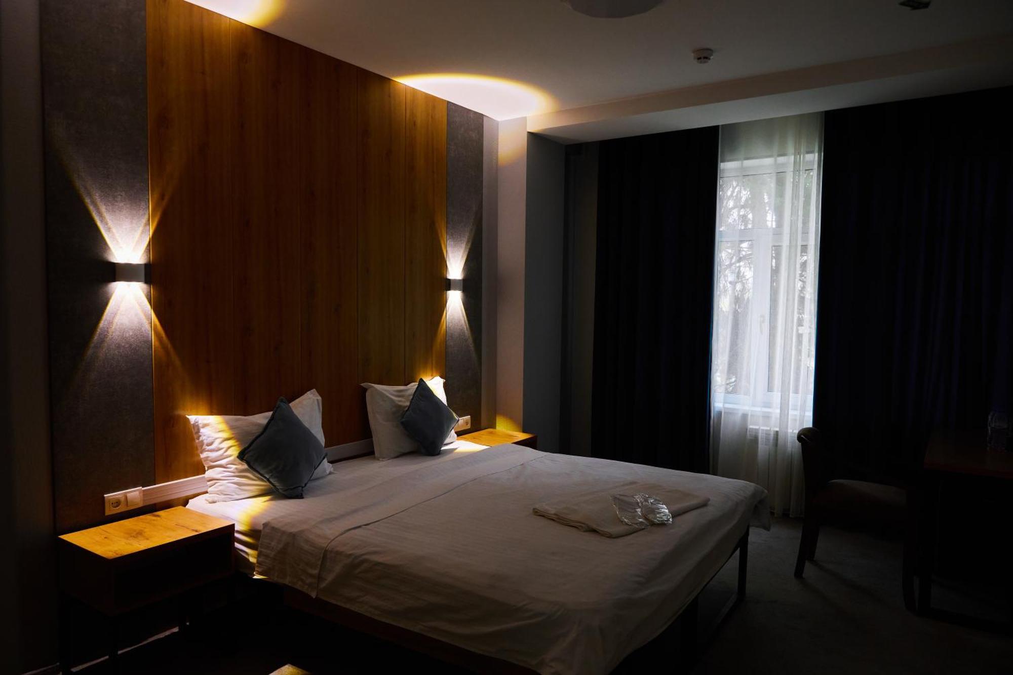 Art Plaza Hotel Tashkent Luaran gambar