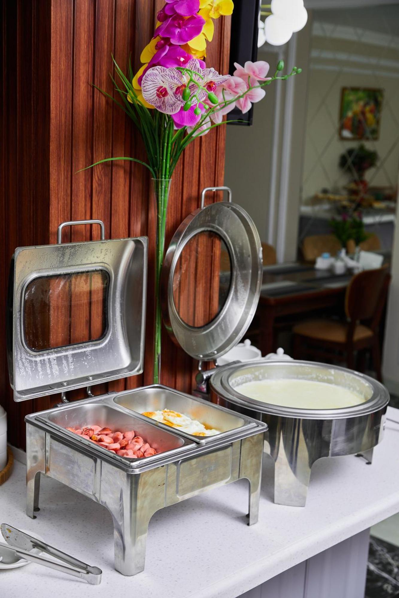 Art Plaza Hotel Tashkent Luaran gambar