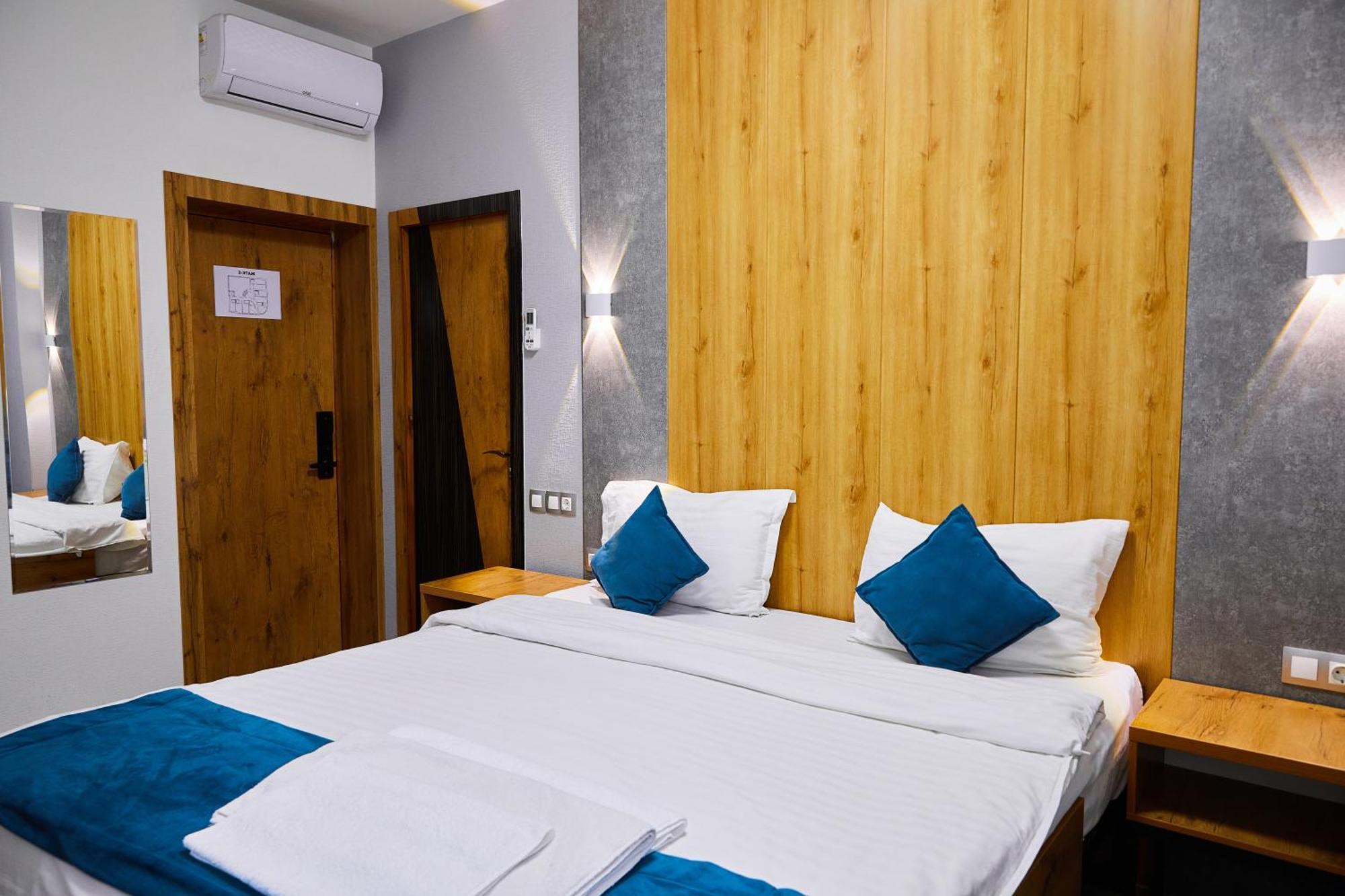 Art Plaza Hotel Tashkent Luaran gambar