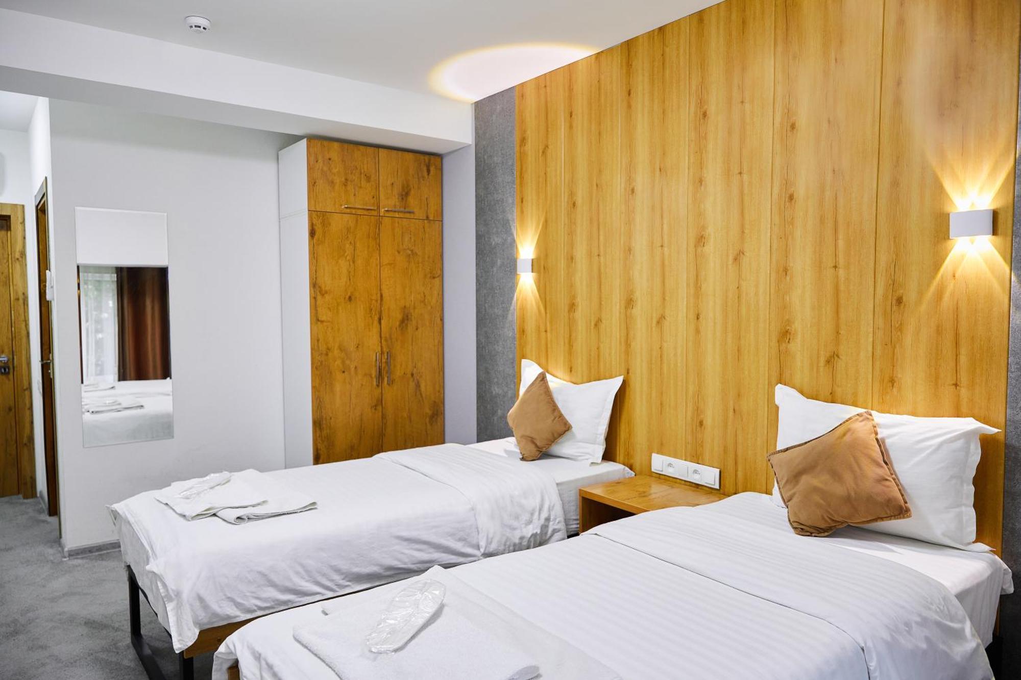 Art Plaza Hotel Tashkent Luaran gambar